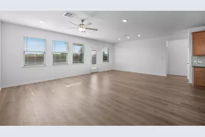 1725 Lorant Lane, Pflugerville, TX 78660 - Photo 4