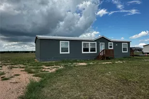 136 Caliza Dr, Bertram, TX 78605 - Photo 2