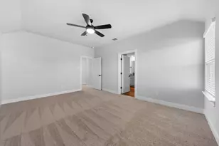 317 Lt John Decker Dr, San Marcos, TX 78666 - Photo 8