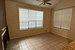 2300 Leon St, Austin, TX 78705 - Photo 6