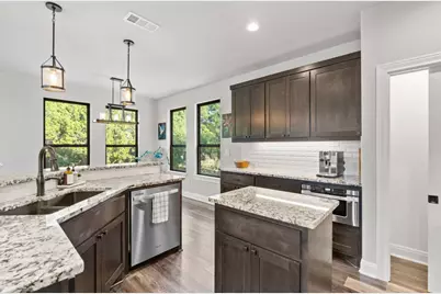 418 N Summit Ridge Drive N, Lago Vista, TX 78645 - Photo 12