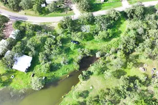 304 N Chaparral, Burnet, TX 78611 - Photo 2