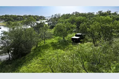 304 N Chaparral, Burnet, TX 78611 - Photo 10