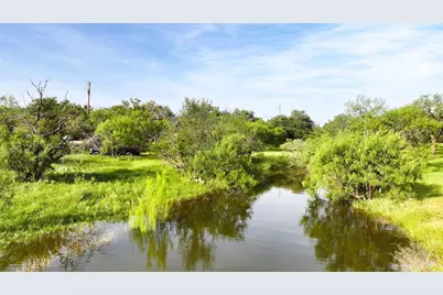 304 N Chaparral, Burnet, TX 78611 - Photo 4