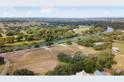 1440 River Run, Blanco, TX 78606 - Photo 14
