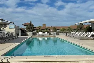 300 Bowie St, Austin, TX 78703 - Photo 14