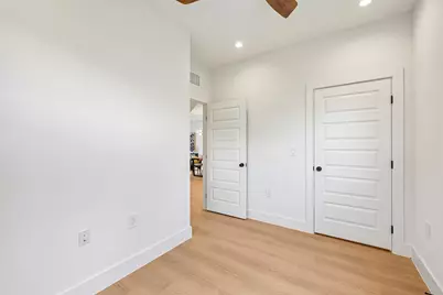 513 W Odell Street #A, Austin, TX 78752 - Photo 20