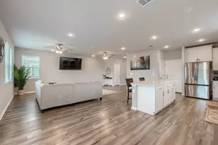 6254 Marsh Ln, Buda, TX 78610 - Photo 12