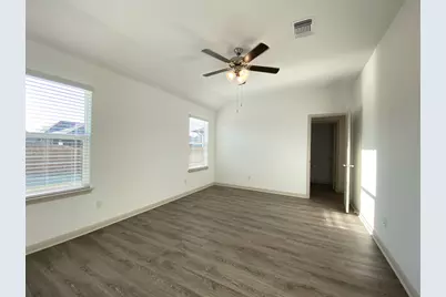 131 Fort Clark Springs Drive, Hutto, TX 78634 - Photo 8