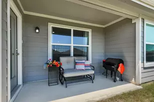 308 Pedernales Ln, Hutto, TX 78634 - Photo 16