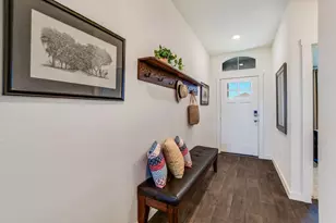 308 Pedernales Ln, Hutto, TX 78634 - Photo 4