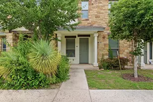 179 S Holly St, Georgetown, TX 78626 - Photo 2
