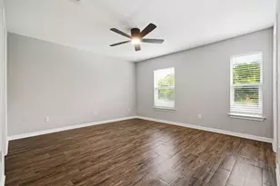 179 S Holly St, Georgetown, TX 78626 - Photo 16