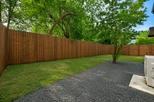 4617 Englewood Dr, Austin, TX 78745 - Photo 24