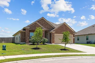 716 Sassafras Street, Hutto, TX 78634 - Photo 2