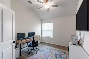 716 Sassafras St, Hutto, TX 78634 - Photo 16