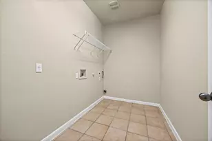 18932 Chrighton Castle Bend, Pflugerville, TX 78660 - Photo 10