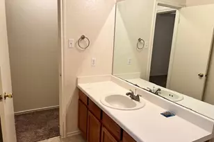 1012 Christopher Ave, Round Rock, TX 78681 - Photo 28