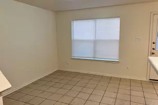 1012 Christopher Ave, Round Rock, TX 78681 - Photo 10