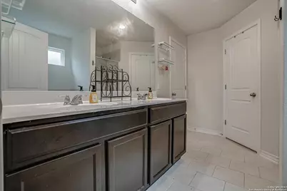 9654 Holly Patch, San Antonio, TX 78254 - Photo 18