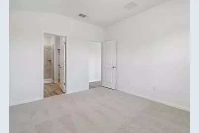 152 Sleep Hollow, Jarrell, TX 76537 - Photo 8