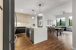 5515 W Humming Bird Ln, Austin, TX 78745 - Photo 4