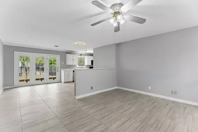 2700 E East Side Drive, Austin, TX 78704 - Photo 4