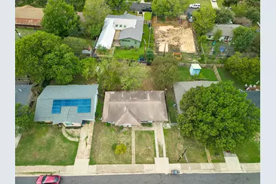 2700 E East Side Drive, Austin, TX 78704 - Photo 32