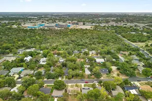 2700 E East Side Dr, Austin, TX 78704 - Photo 26