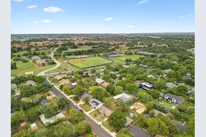 2700 E East Side Drive, Austin, TX 78704 - Photo 22