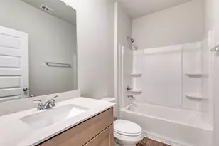 11801 Murano Dr, Austin, TX 78747 - Photo 12