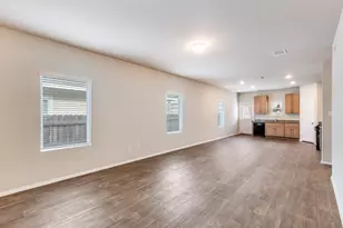 11801 Murano Dr, Austin, TX 78747 - Photo 6