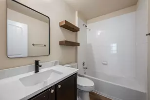 533 Luna Vista Dr, Hutto, TX 78634 - Photo 16
