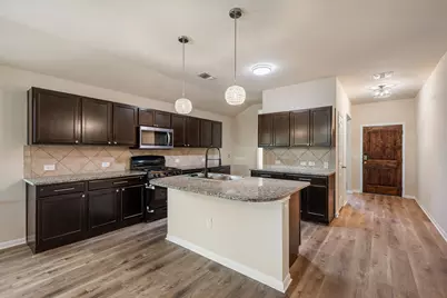 533 Luna Vista Drive, Hutto, TX 78634 - Photo 2