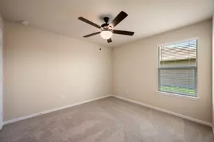 533 Luna Vista Dr, Hutto, TX 78634 - Photo 22