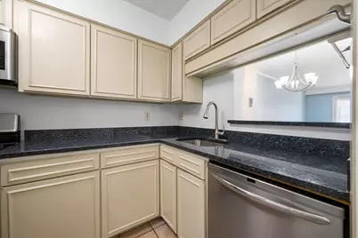 7920 Rockwood Lane #209, Austin, TX 78757 - Photo 6
