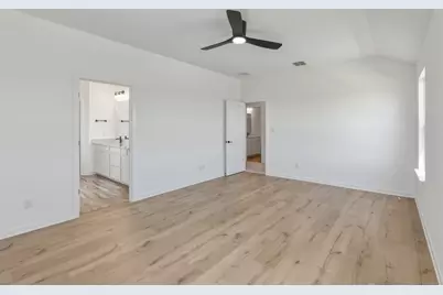 536 Rubber Tree Way, Buda, TX 78610 - Photo 16