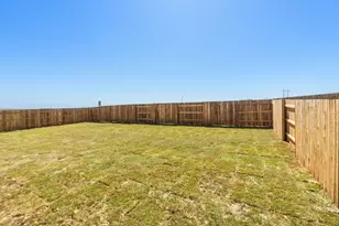 536 Rubber Tree Wy, Buda, TX 78610 - Photo 30