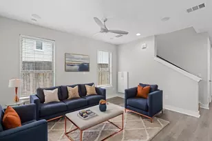 3010 E 18th 1/2 St, Austin, TX 78702 - Photo 6