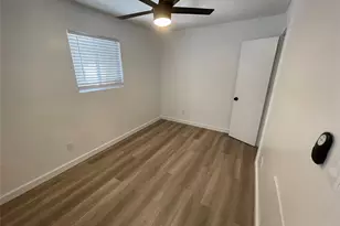 2410 Longview St, Austin, TX 78705 - Photo 6