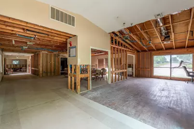 700 Dyer Street, Rockdale, TX 76567 - Photo 10