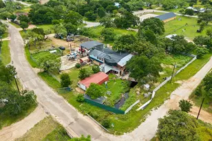 1503 Kingsoak Dr, Marble Falls, TX 78654 - Photo 32