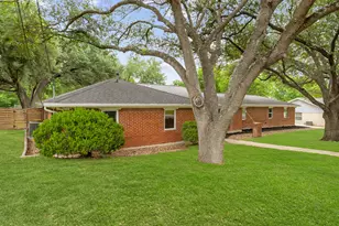 3604 Carla Dr, Austin, TX 78754 - Photo 2