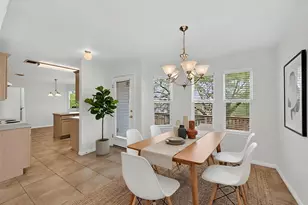 506 Knights Row, Cottonwood Shores, TX 78657 - Photo 4