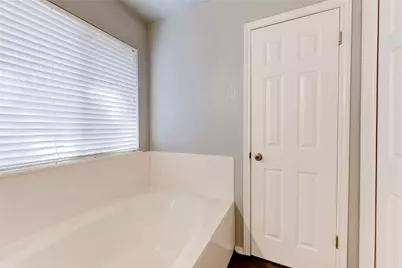 16913 Langland Road, Pflugerville, TX 78660 - Photo 10