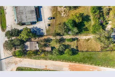 1113 N Old Highway 81, Kyle, TX 78640 - Photo 10