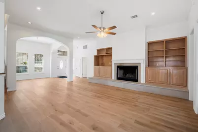 403 Hazeltine Drive, Lakeway, TX 78734 - Photo 8