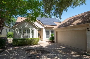 403 Hazeltine Dr, Lakeway, TX 78734 - Photo 1