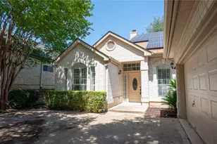 403 Hazeltine Dr, Lakeway, TX 78734 - Photo 4