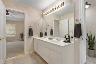 10707 Bramblecrest Dr, Austin, TX 78726 - Photo 14